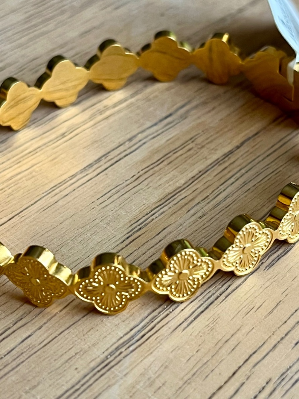 Clover Bangle Bracelet